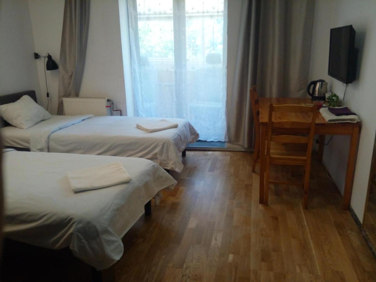 Pokoje Goscinne Pocztacaffe Gdynia Exterior photo